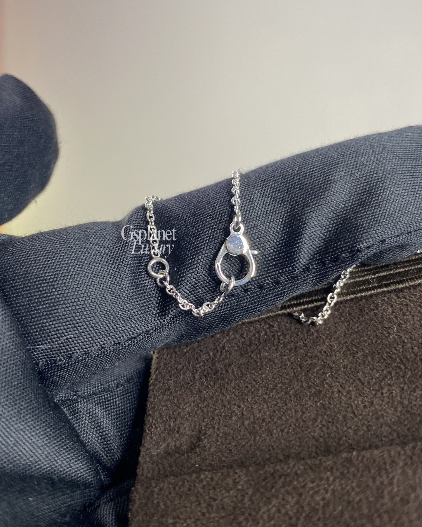 Hermes Finesse pendant BrandNew