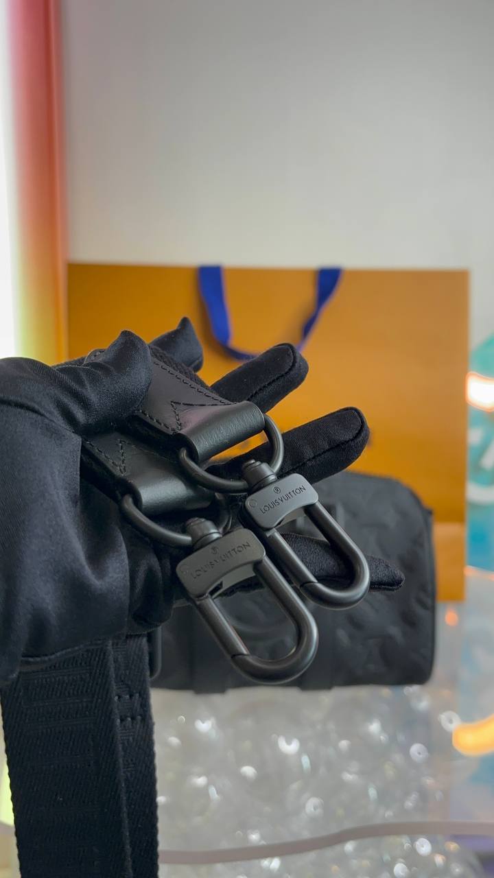 LV Keepall Bandoulière 25