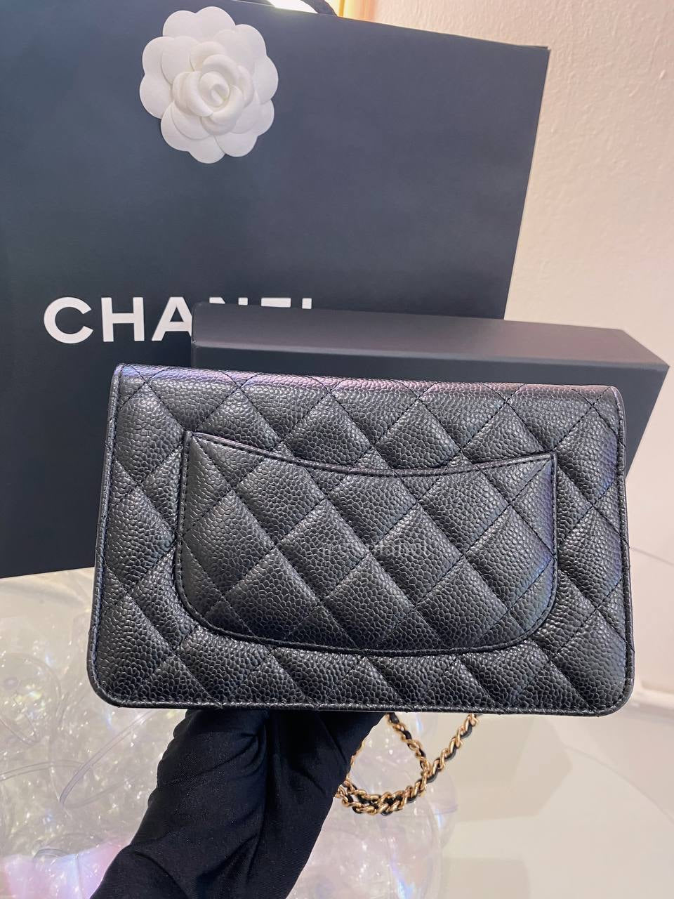 CHANEL WOC CLASSIC FLAP