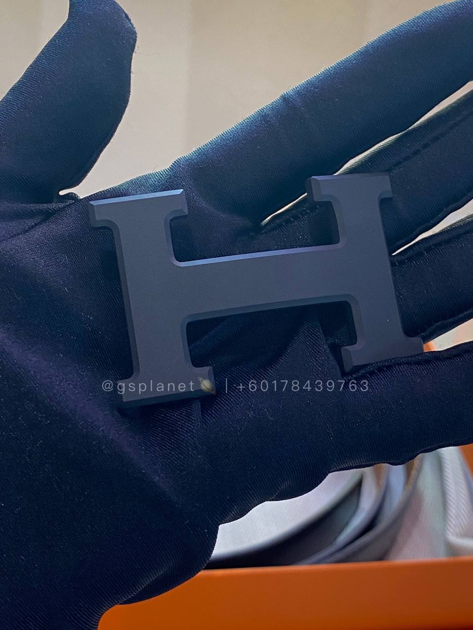 H belt buckle & Reversible leather strap 32 mm