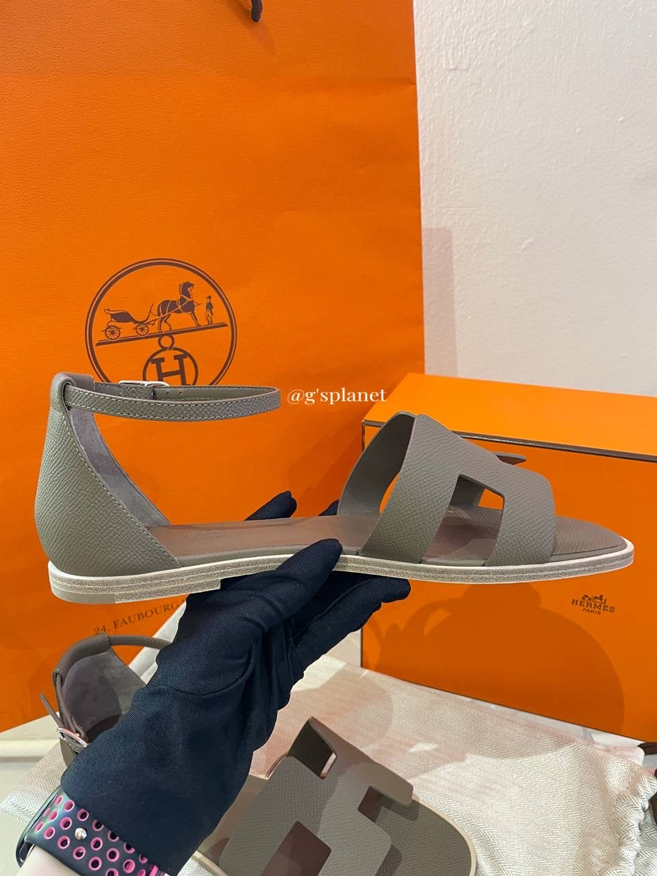 HERMES Santorini sandal