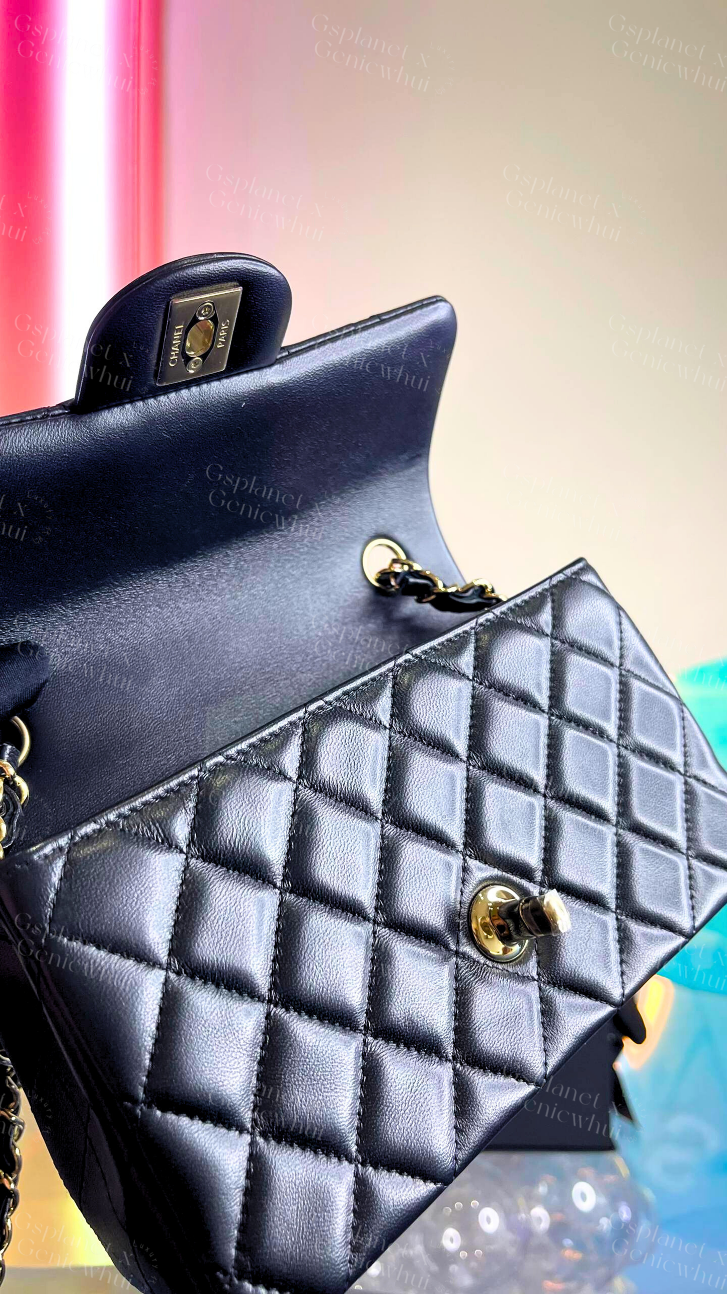 CHANEL Mini Classic Flap Bag