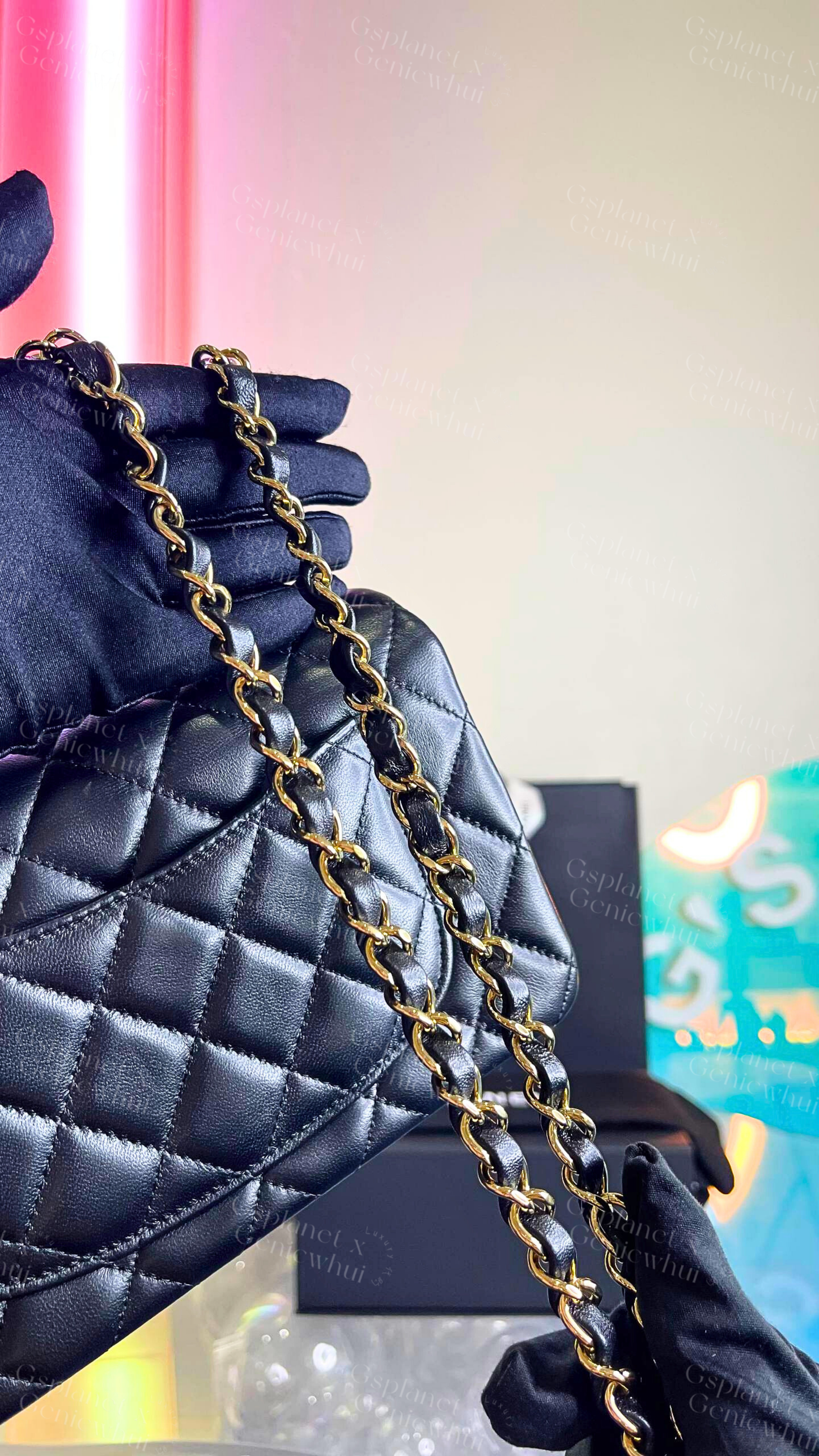 CHANEL Mini Classic Flap Bag