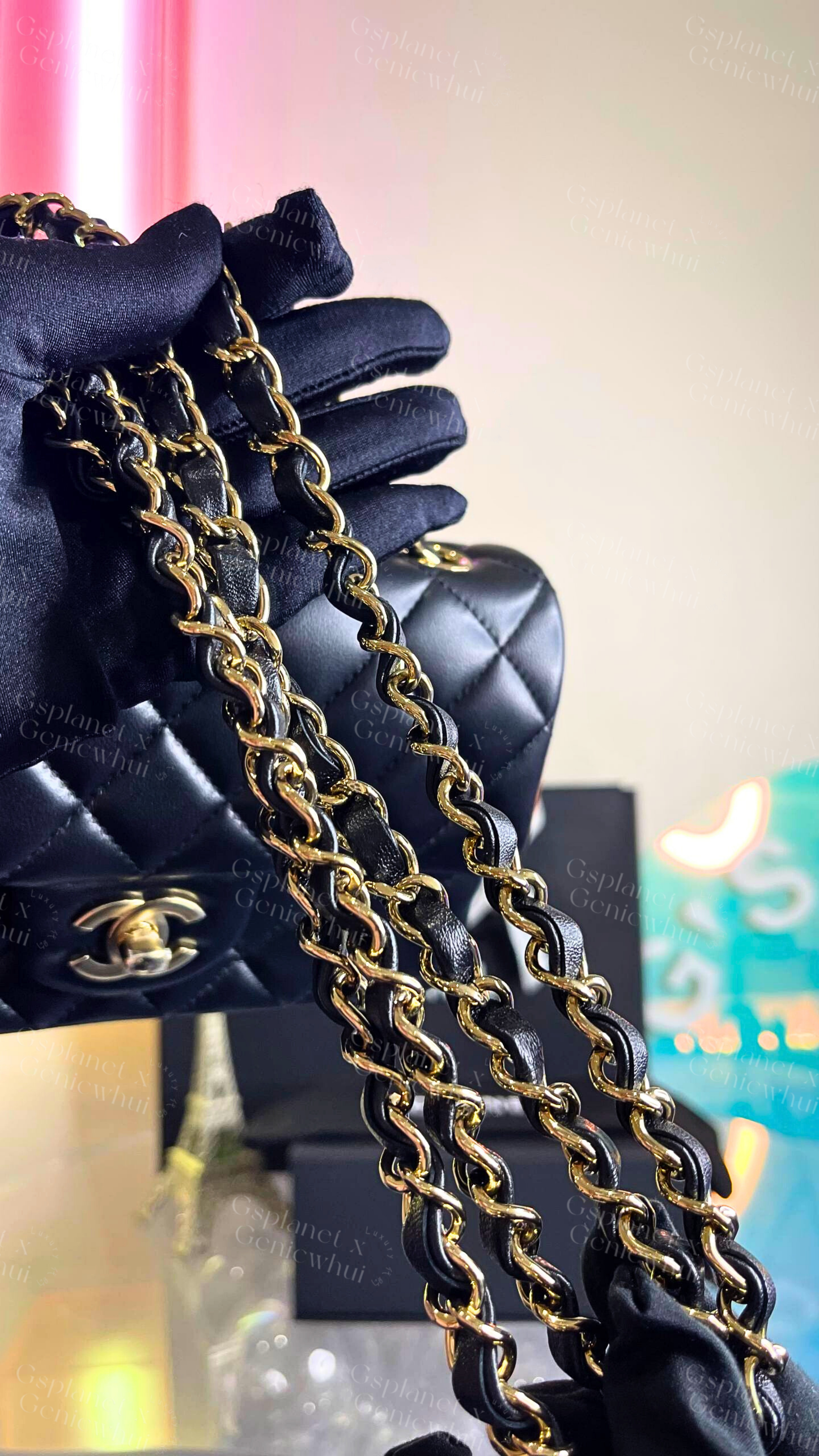 CHANEL Mini Classic Flap Bag