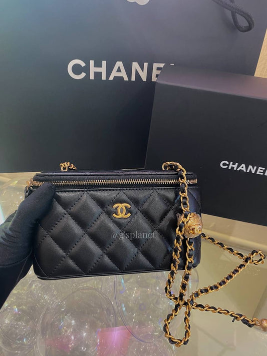 CHANEL VANITY