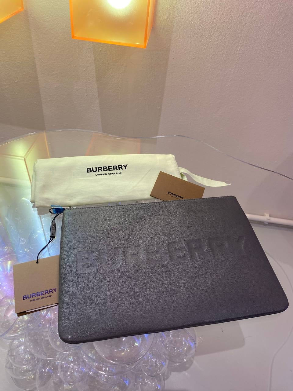 BURBERRY POUCH