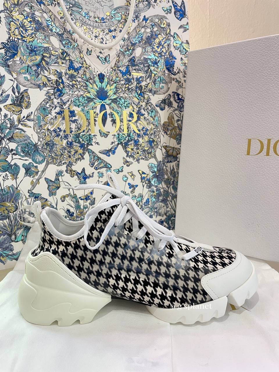 Dior D-Connect Sneaker