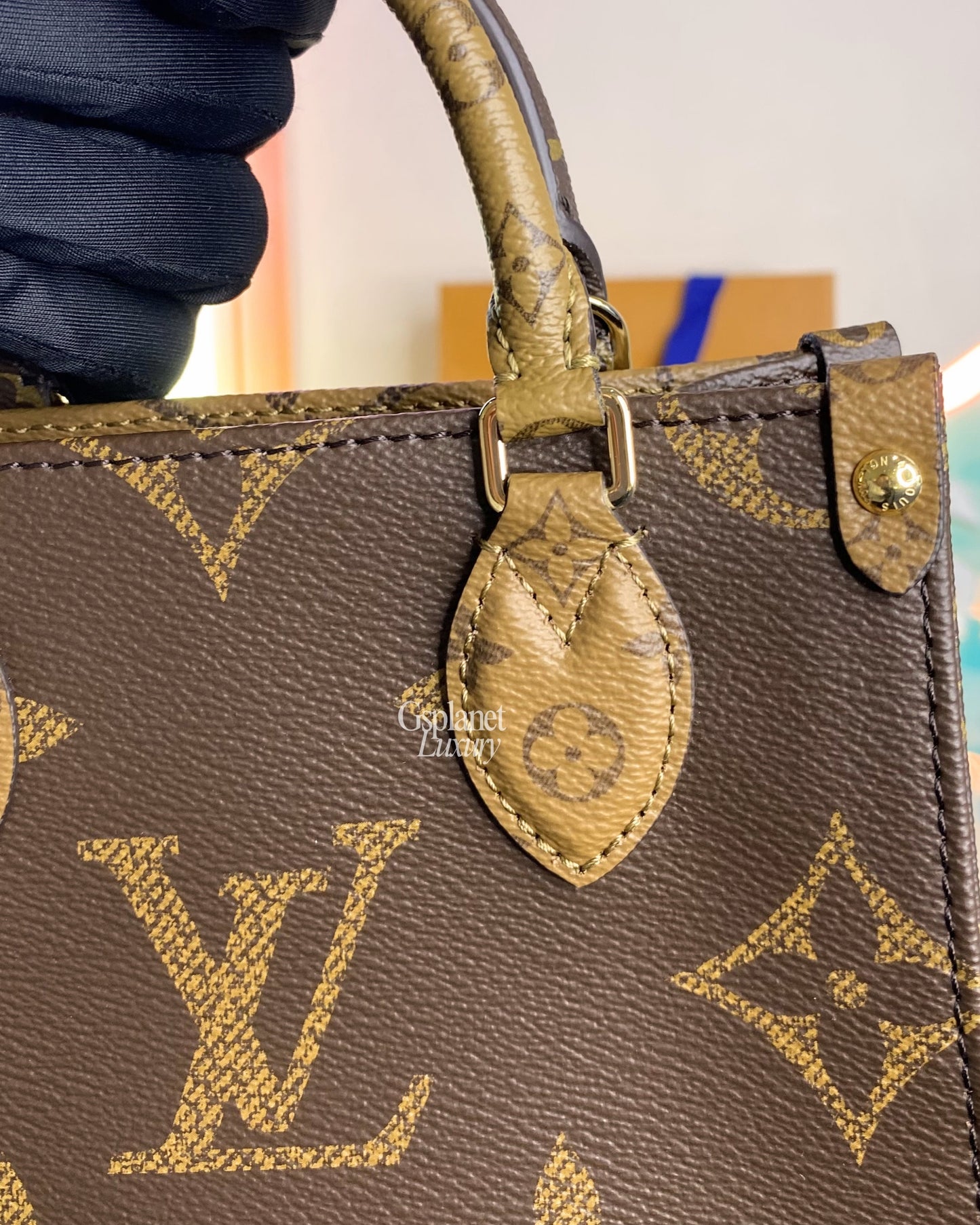LV Nano On The Go