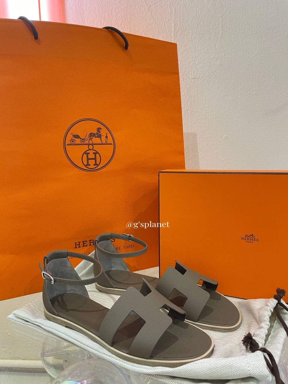 HERMES Santorini sandal