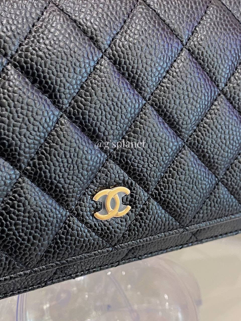 CHANEL WOC CLASSIC FLAP