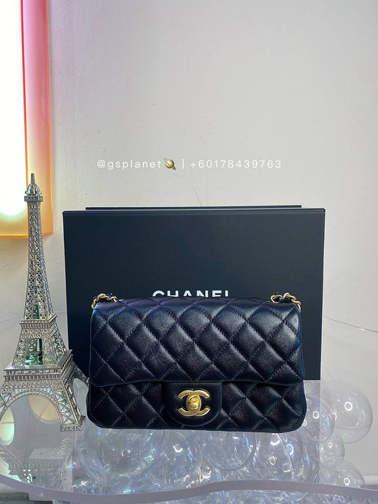 CHANEL Classic Flapbag小金球