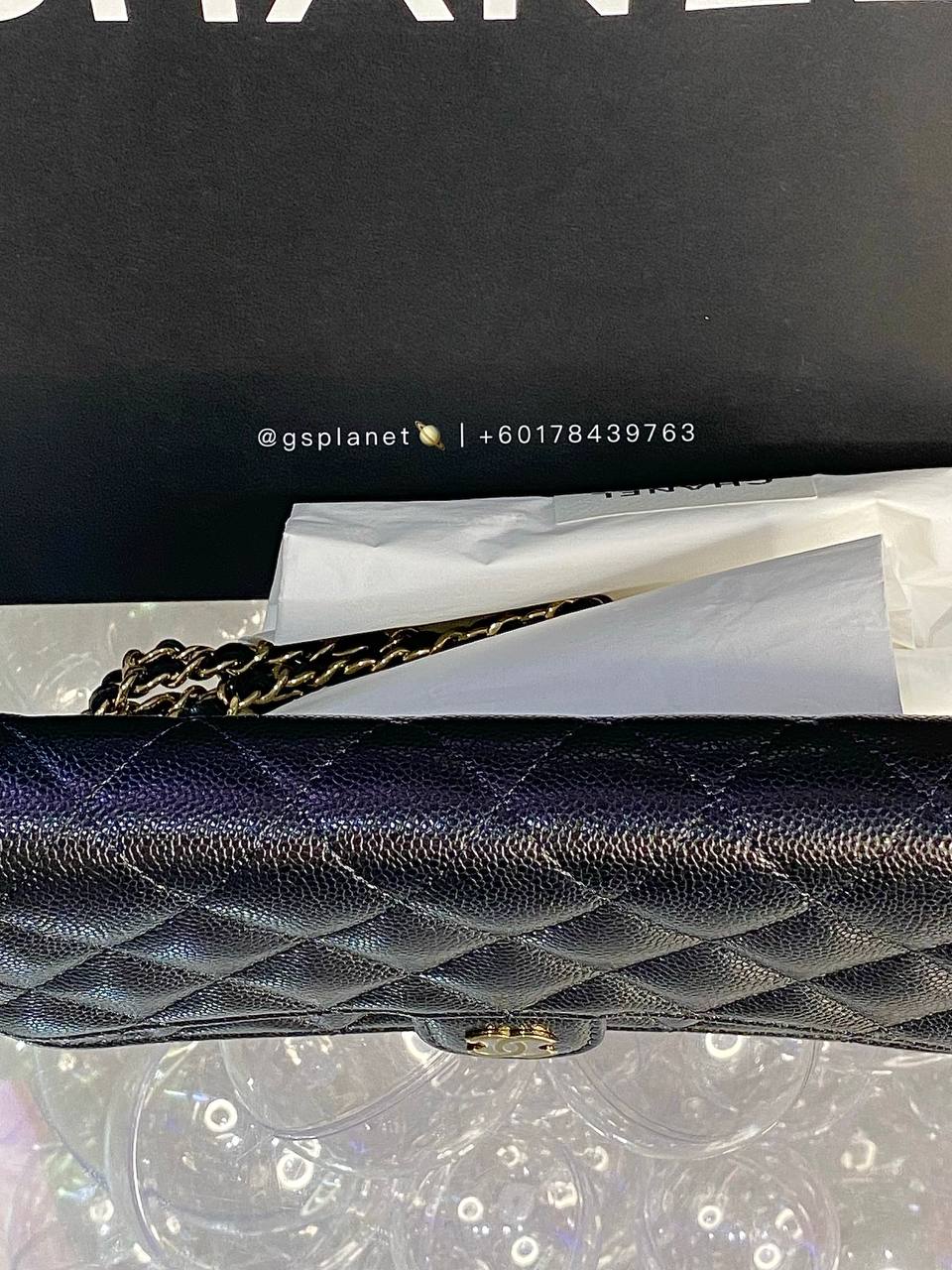 CHANEL Classic Wallet On Chain