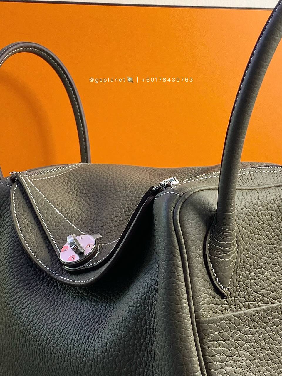 HERMES Lindy26 Etoupe