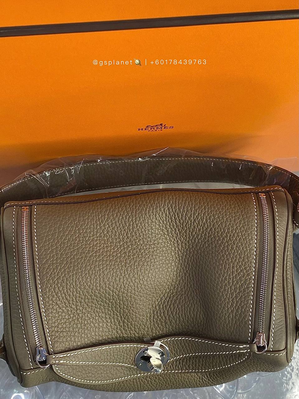 HERMES Lindy26 Etoupe