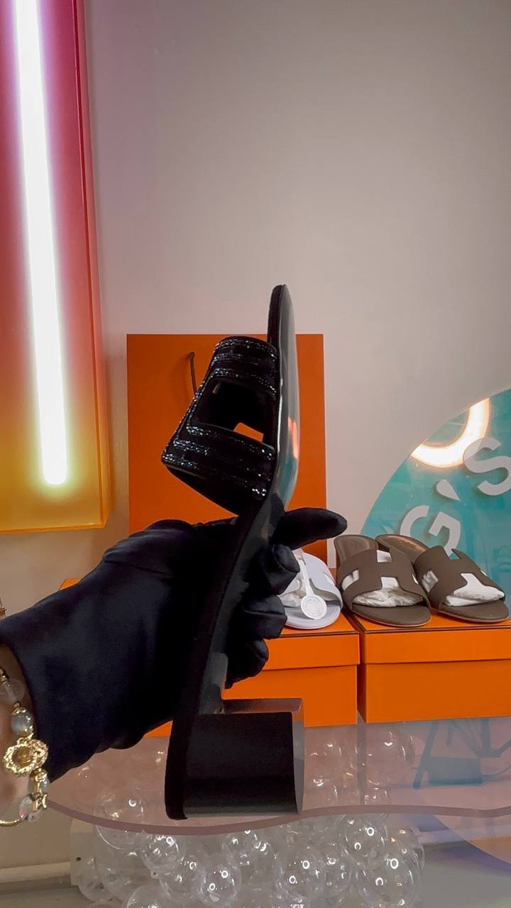 Hermès  ORAN SANDAL