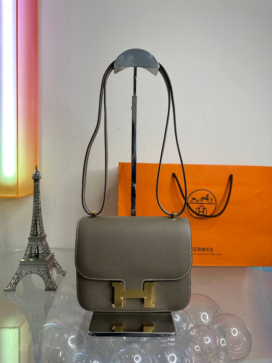 HERMES Constance19 Etoupe