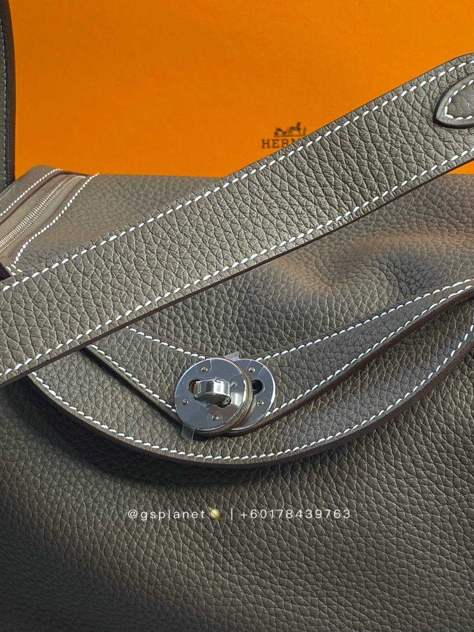 HERMES Lindy 26