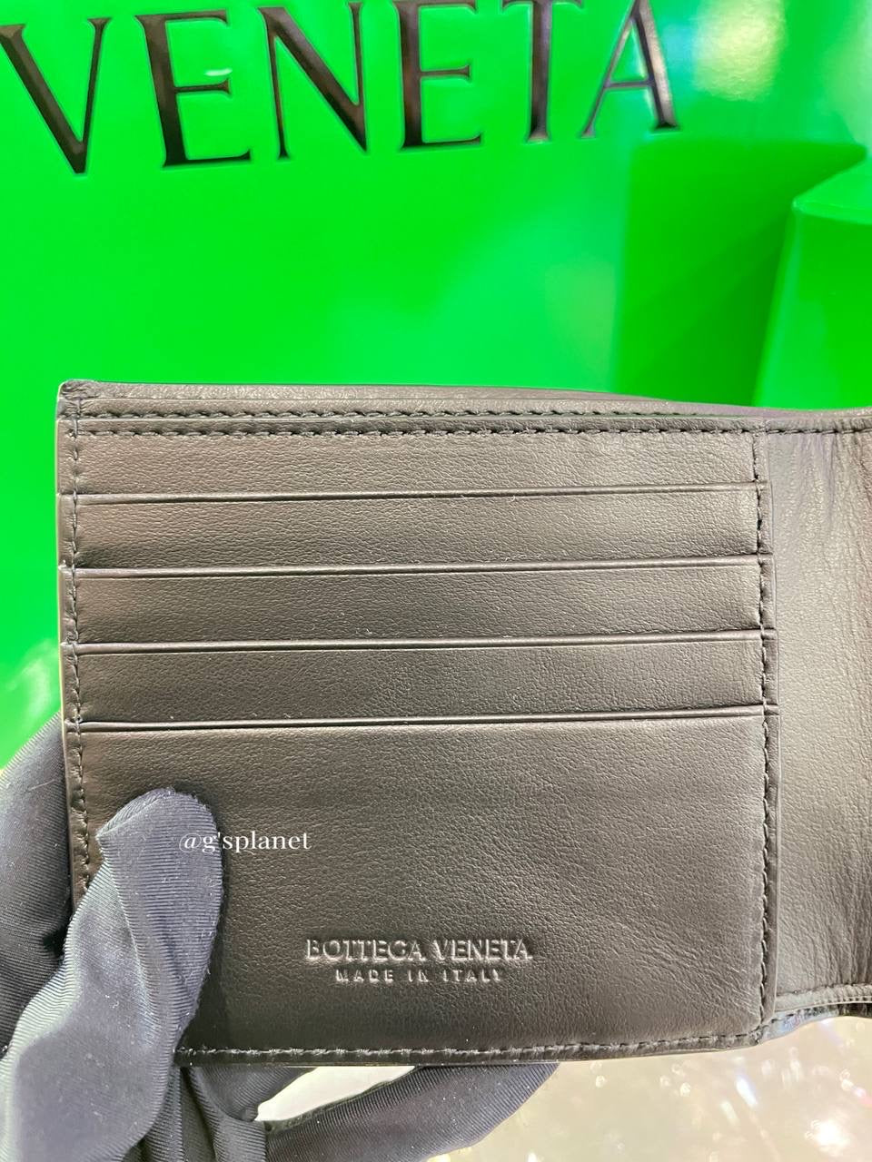 Veneta wallet