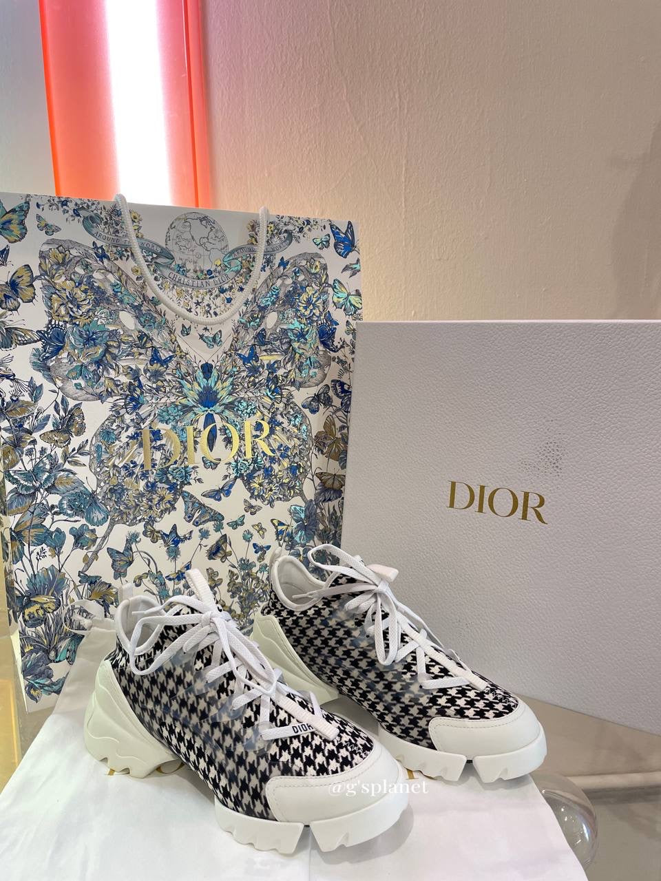 Dior D-Connect Sneaker