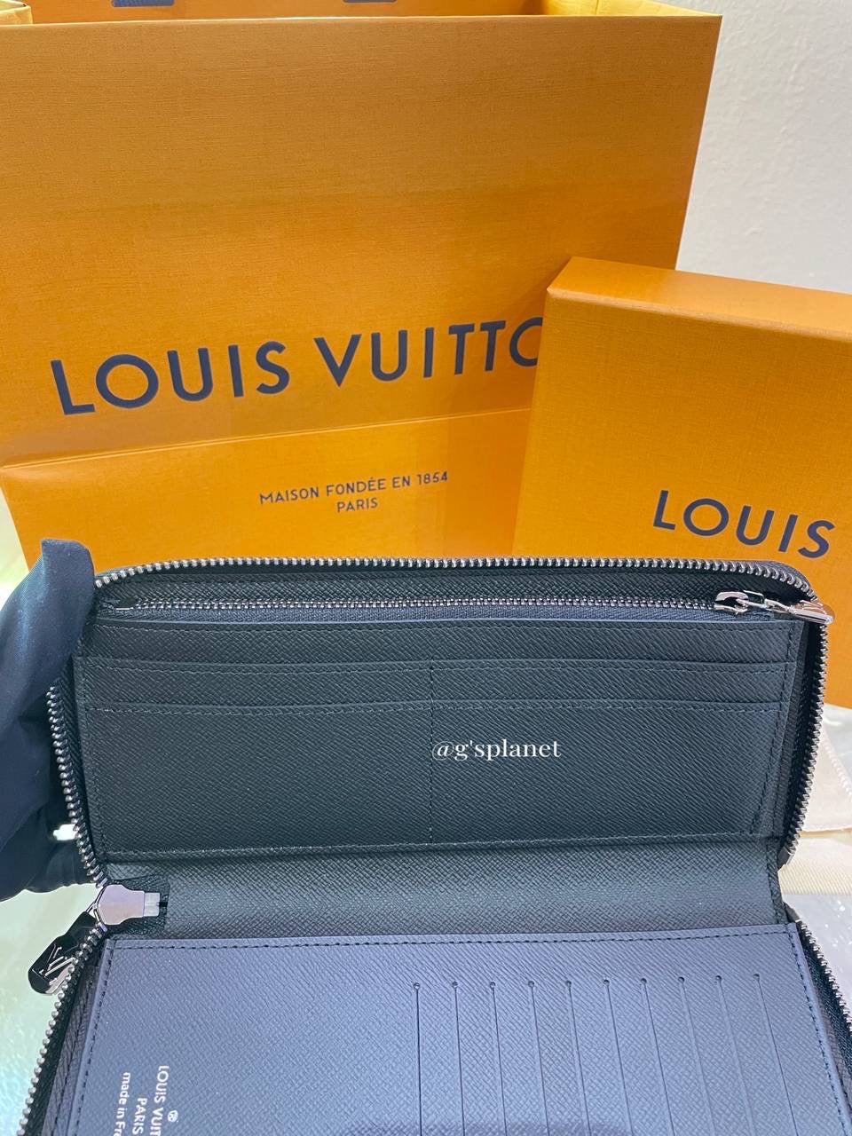 LV Zippy Wallet Vertical