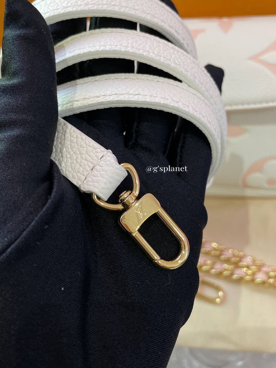 LV Wallet on Chain Ivy