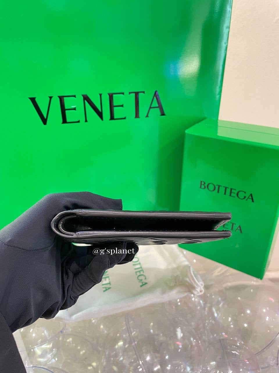 Veneta wallet