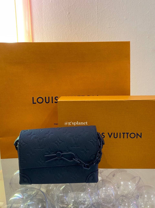 LV Steamer Wearable Wallet