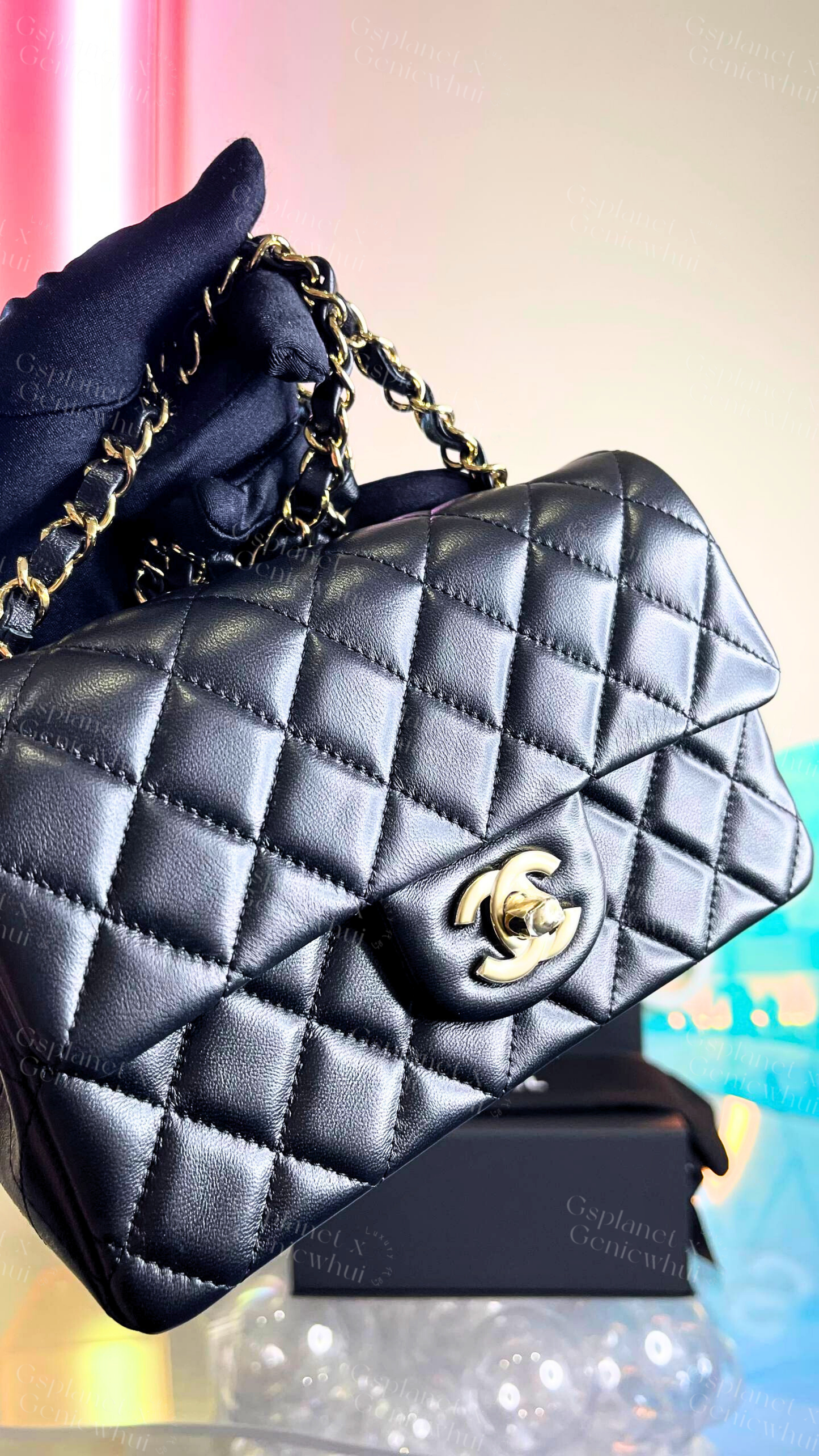 CHANEL Mini Classic Flap Bag