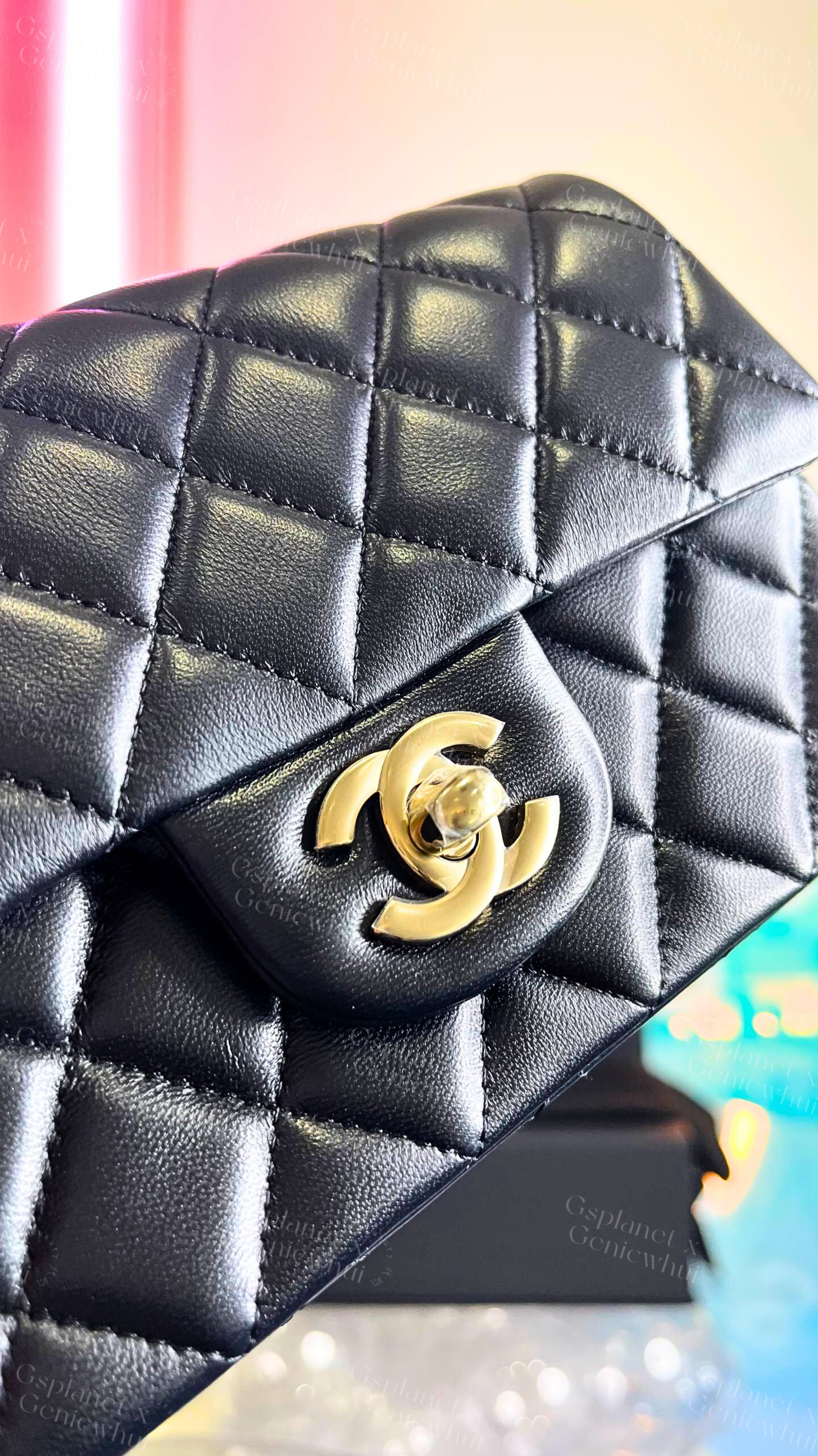 CHANEL Mini Classic Flap Bag