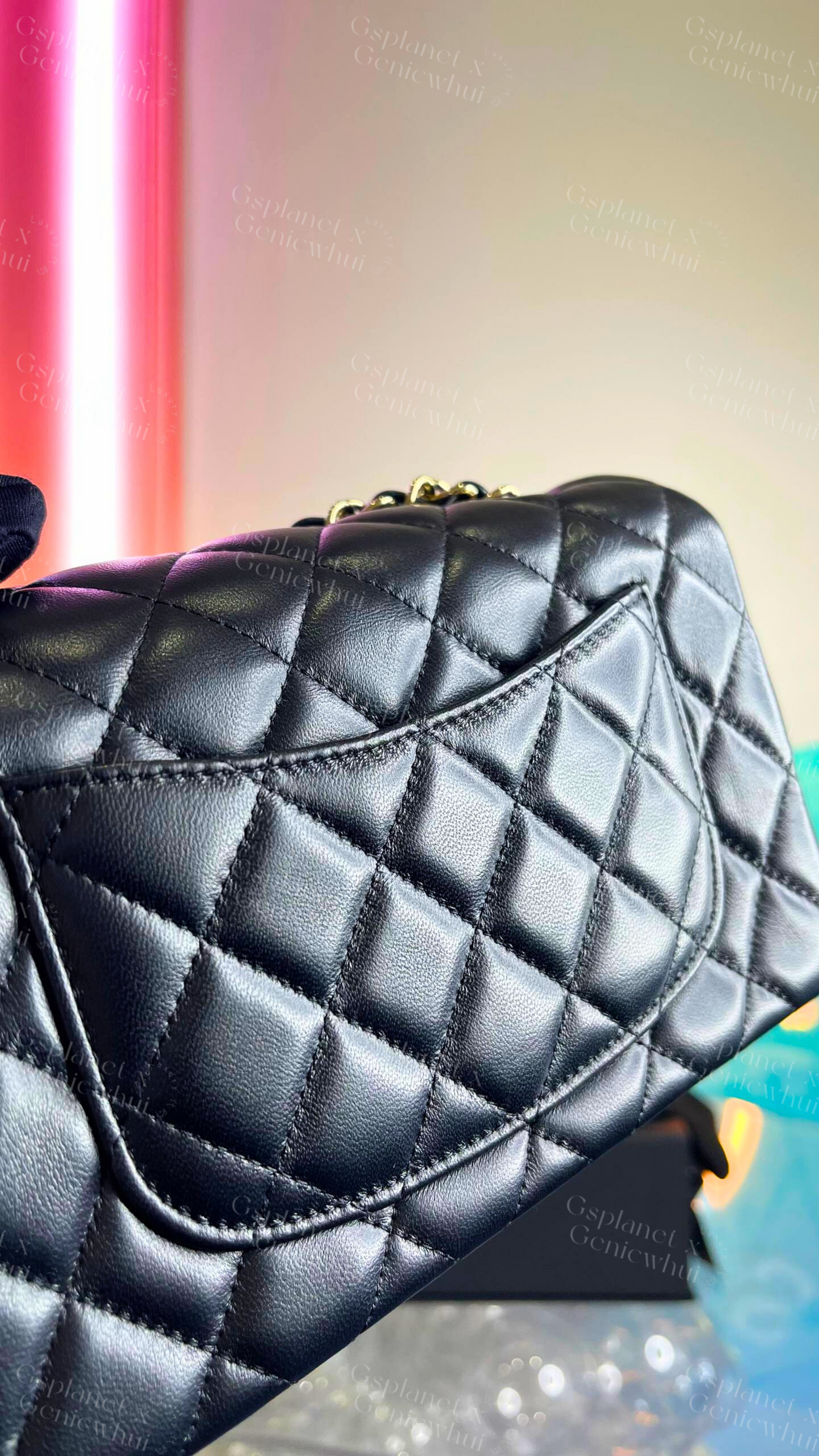 CHANEL Mini Classic Flap Bag