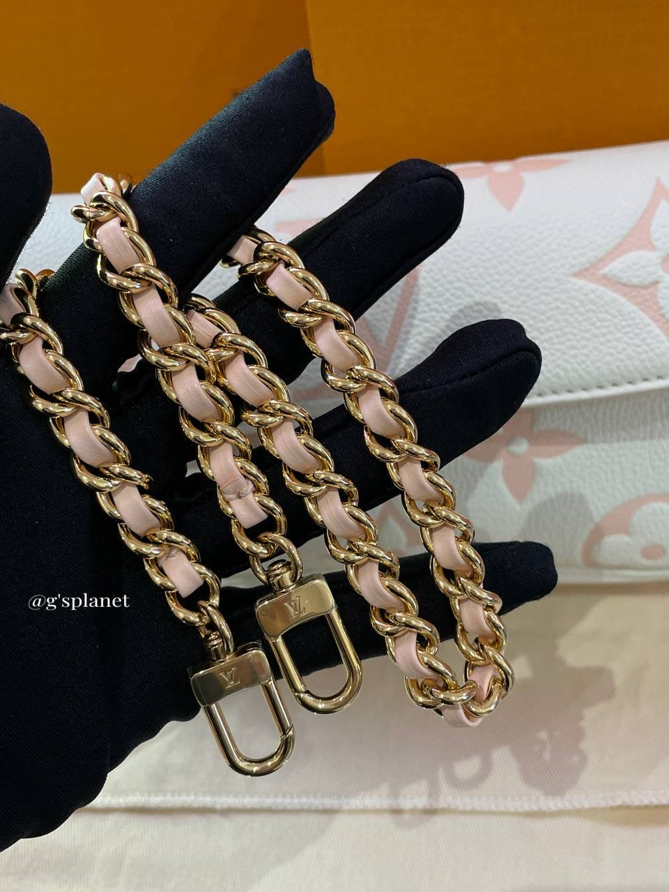 LV Wallet on Chain Ivy