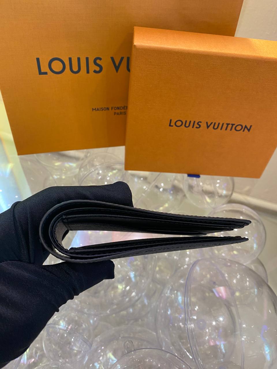 LV Portefeuille Multiple Wallet