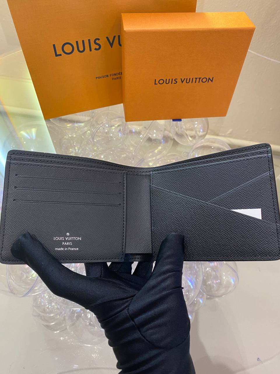 LV Portefeuille Multiple Wallet