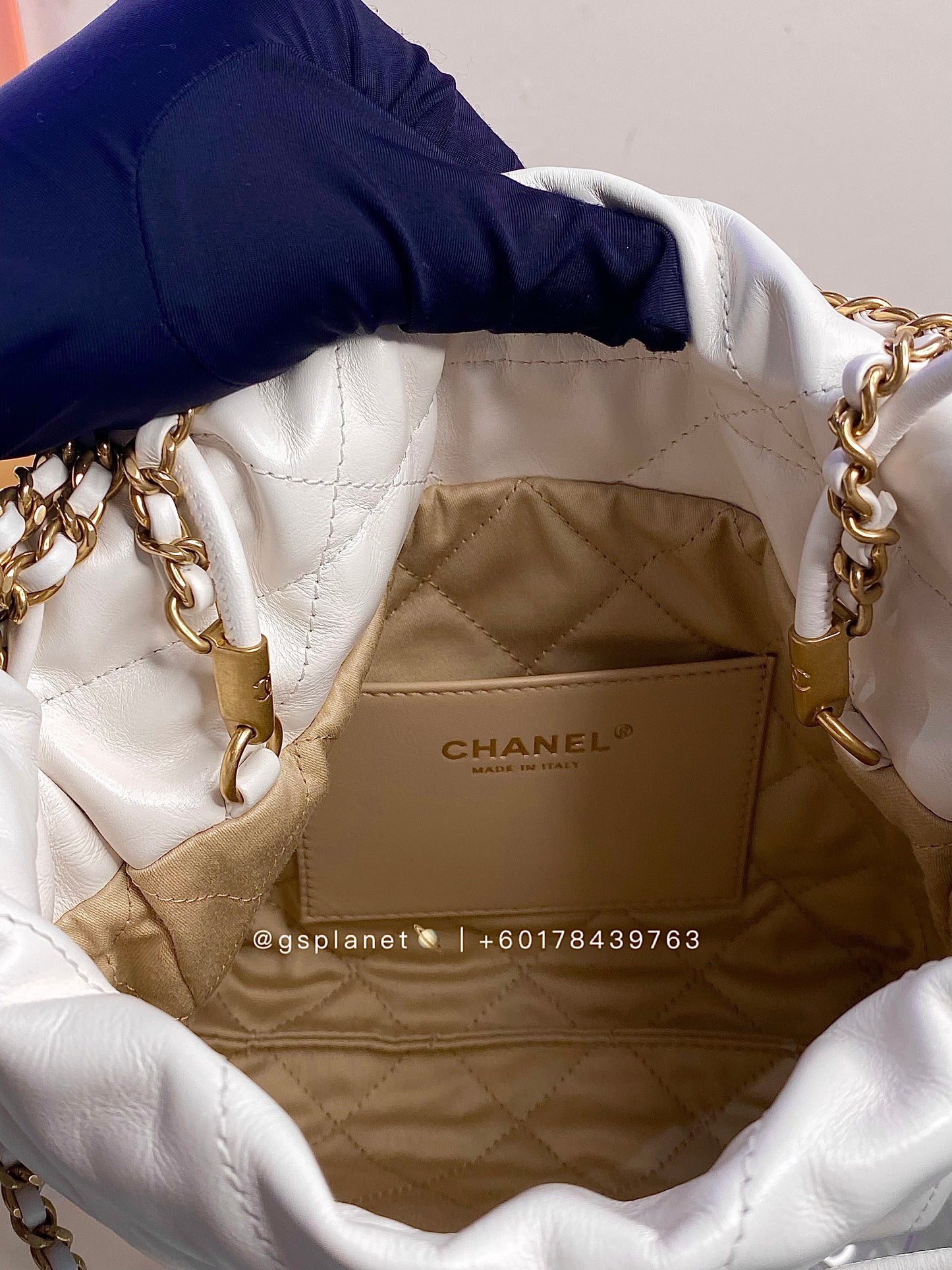 CHANEL 22 MINI HANDBAG