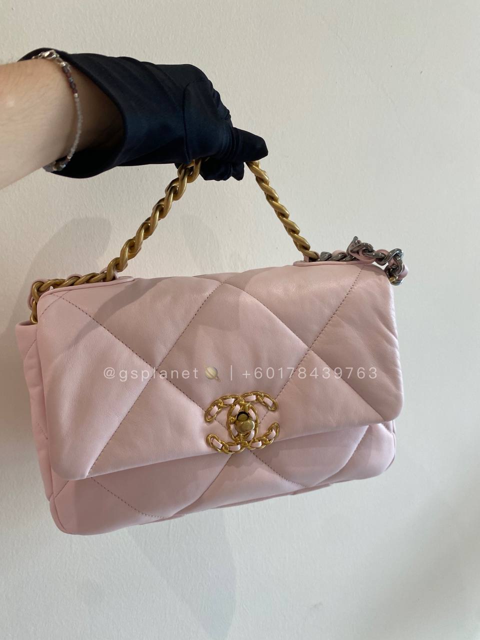 CHANEL 19 HANDBAG