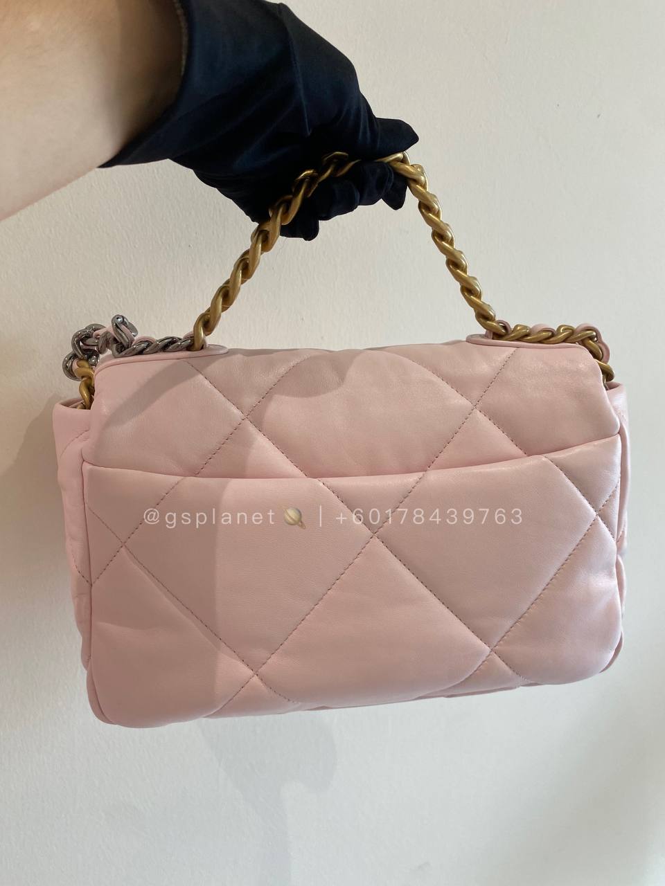 CHANEL 19 HANDBAG