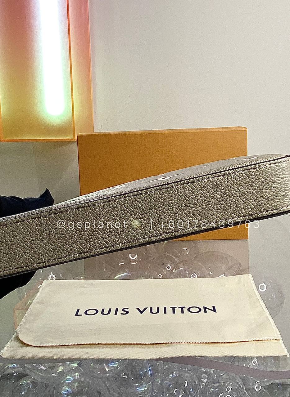 LV Pochette Félicie