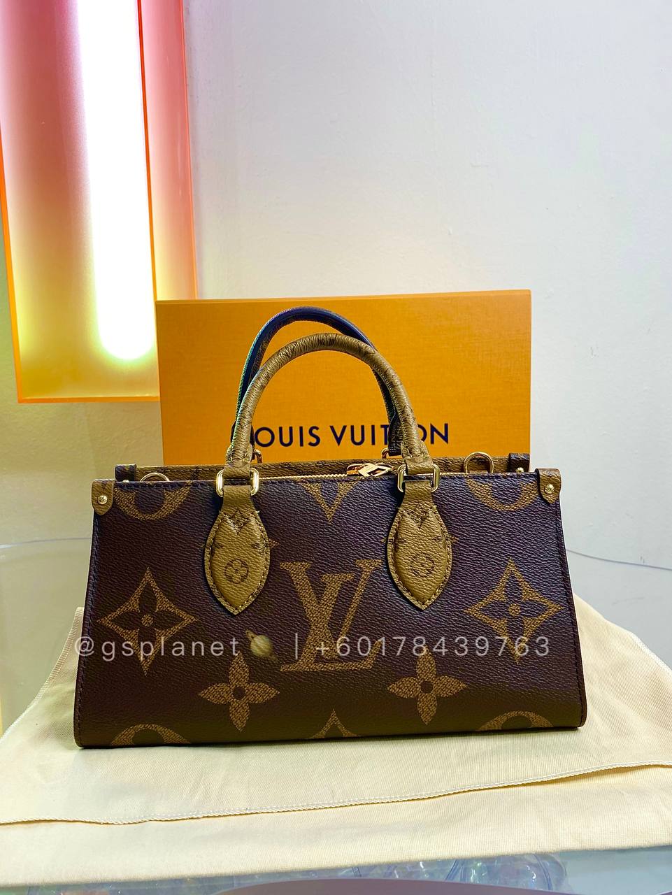 LV OnTheGo East West