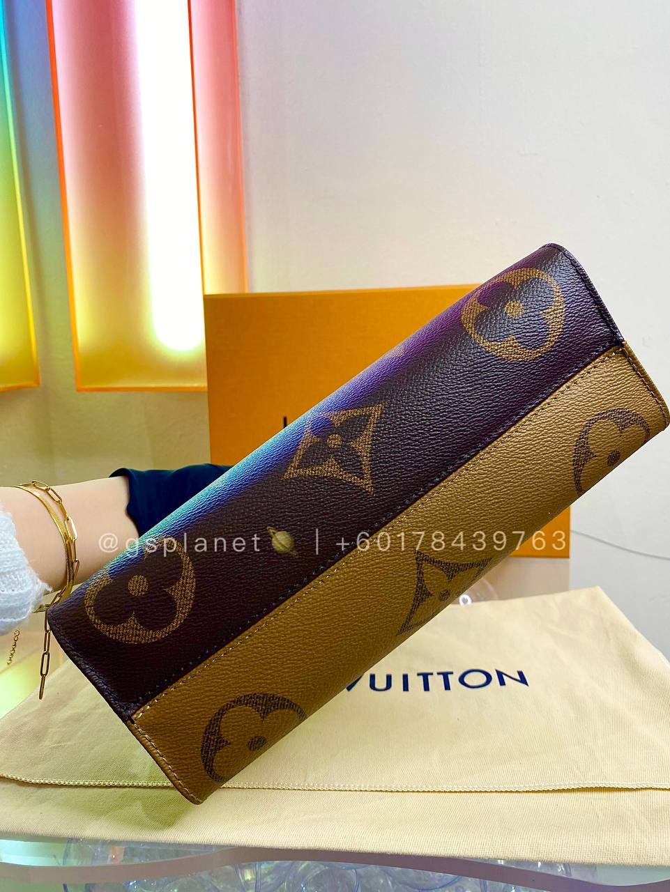 LV OnTheGo East West