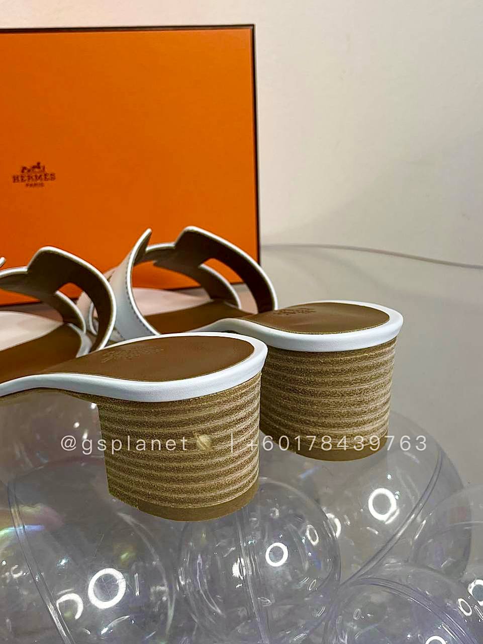 HERMES Oasis sandal