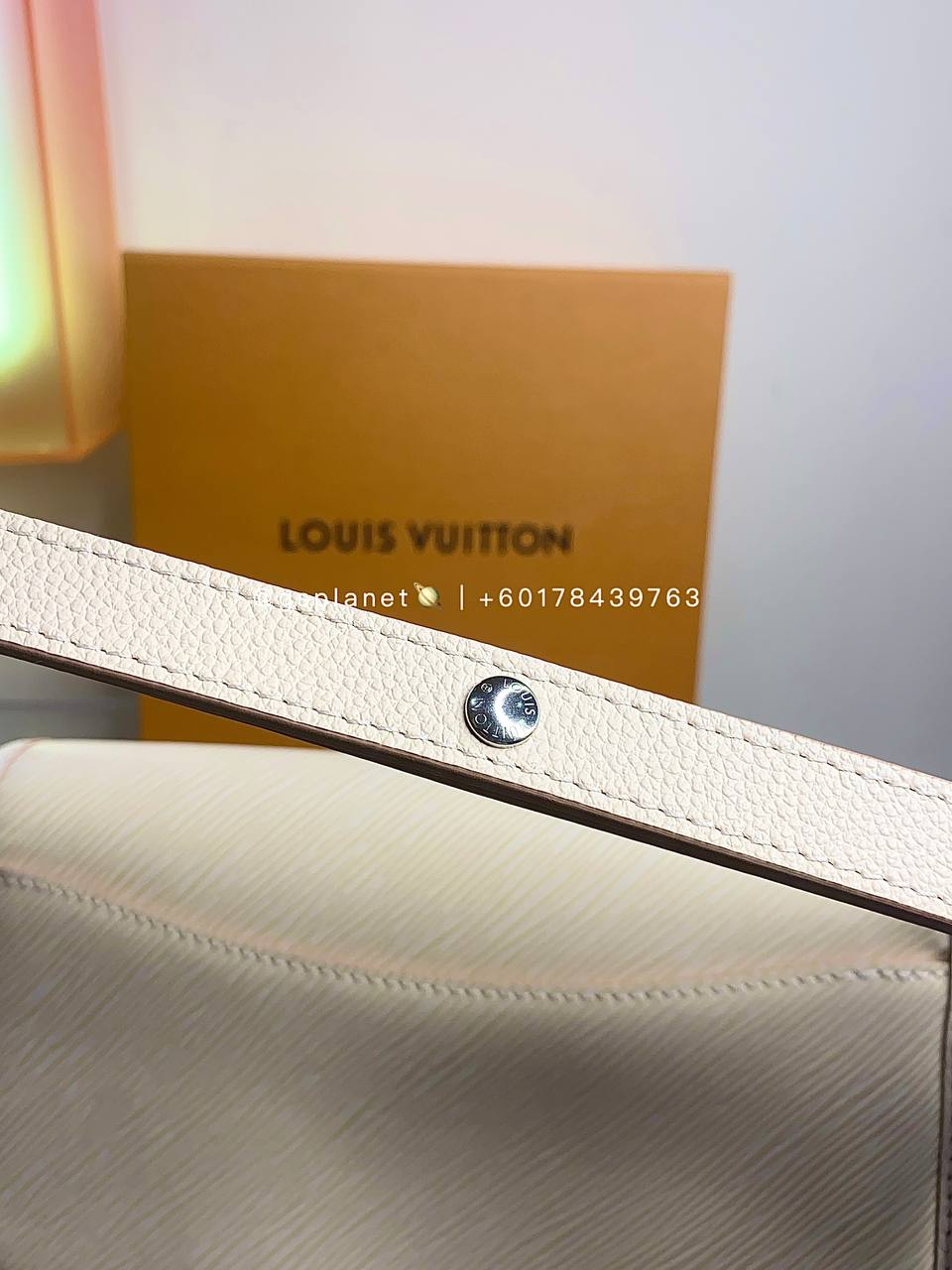 LV Buci Epi Leather Bag