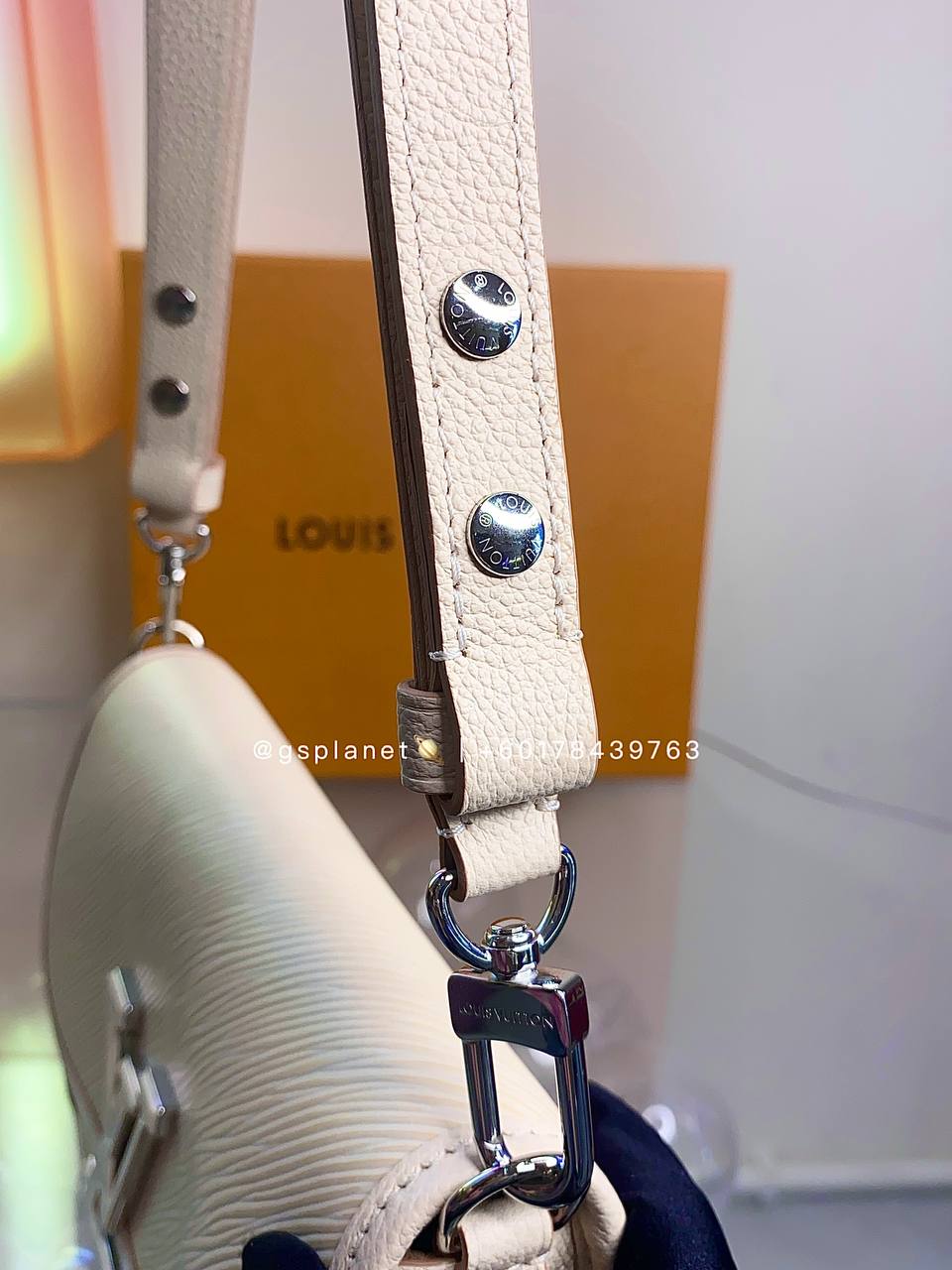 LV Buci Epi Leather Bag