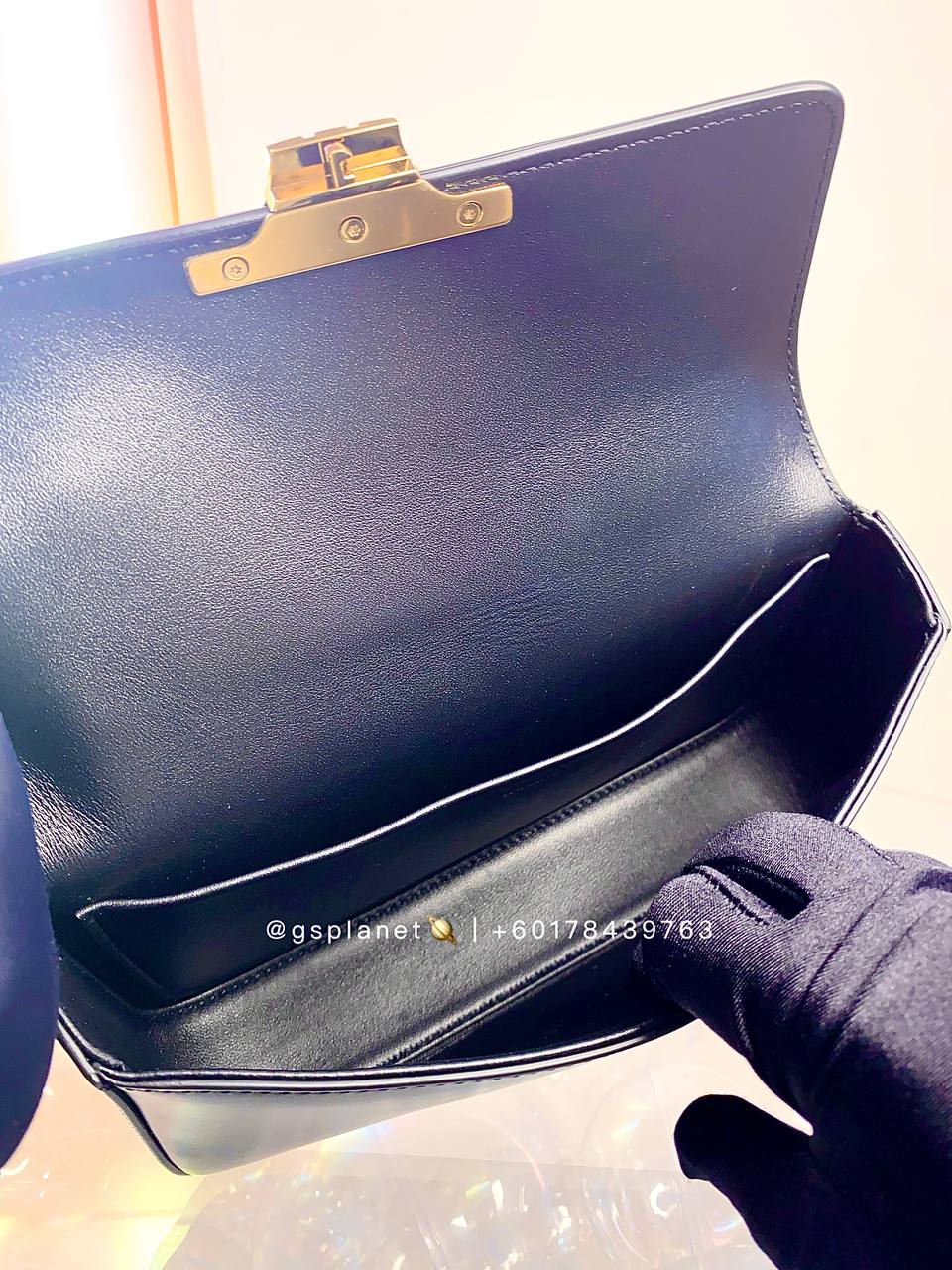 Celine CHAIN SHOULDER BAG CLAUDE IN SHINY CALFSKIN BLACK