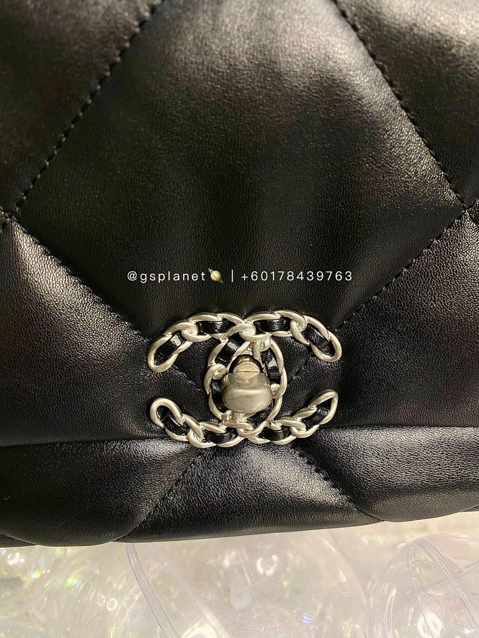 CHANEL 19 HANDBAG