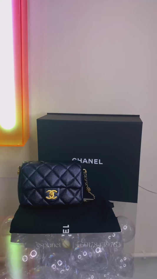 CHANEL珠光黑蓝方胖子黑金扣